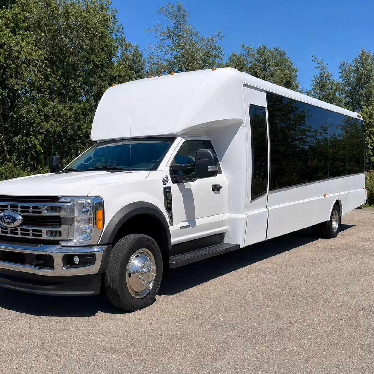 18 passenger minibus