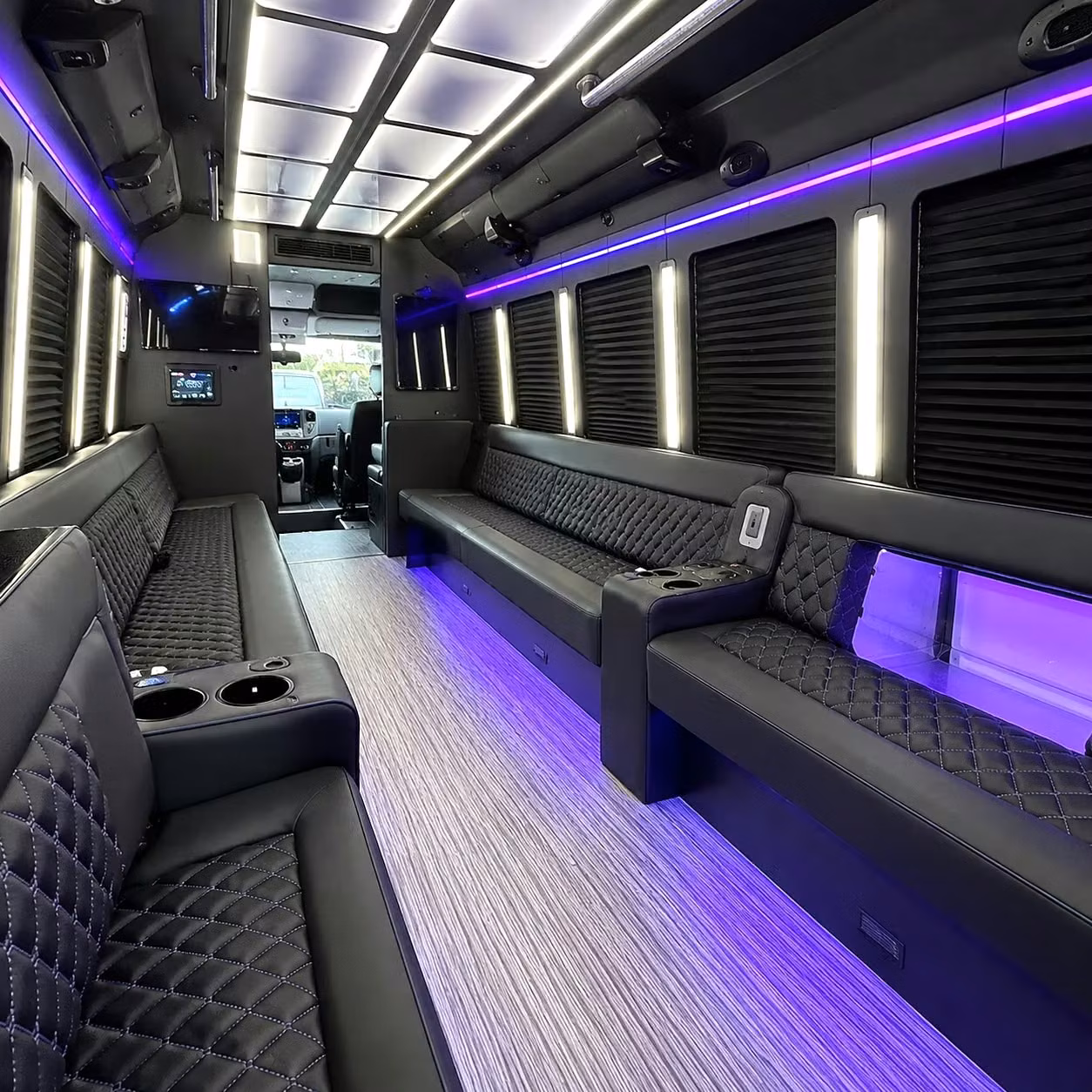 bus rentals for philadelphia proms homecomings