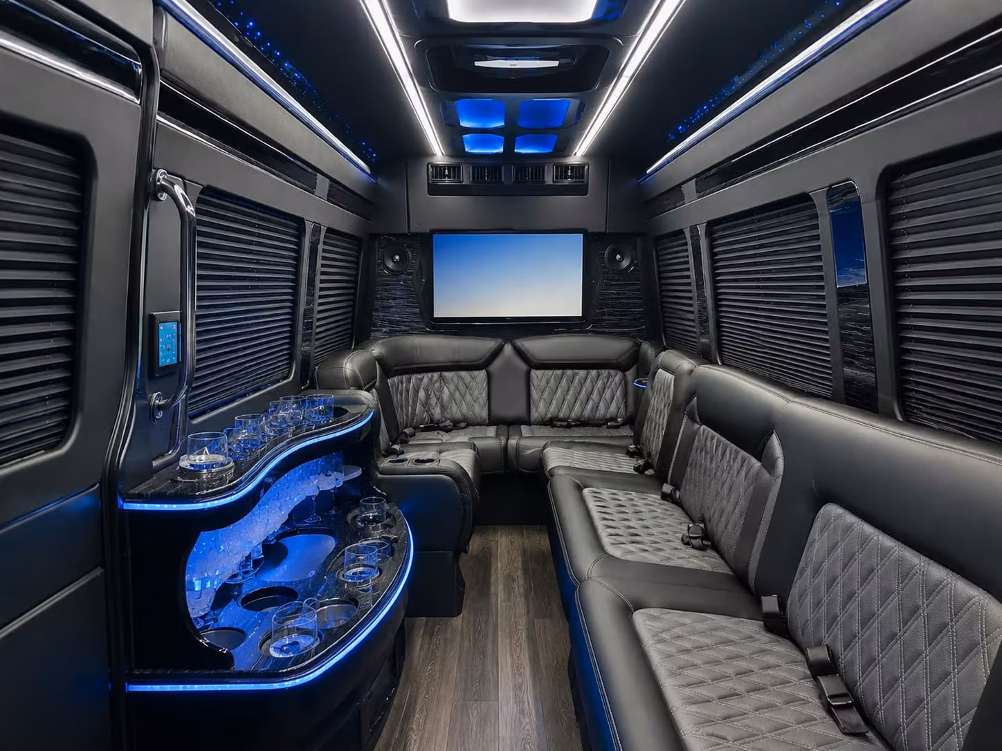 corporate group airport shuttles for philadelphia s busiest business travelers